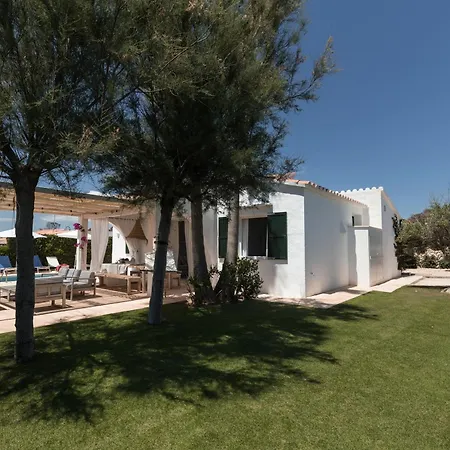 Villa Binivento- Lovely With Pool Near The