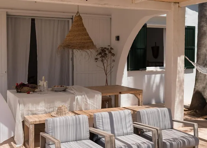 Binivento- Lovely With Pool Near The Villa *