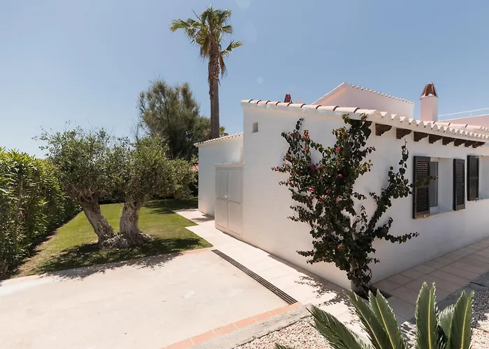 Binivento- Lovely With Pool Near The Villa