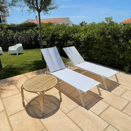 Binivento- Lovely With Pool Near The Willa
